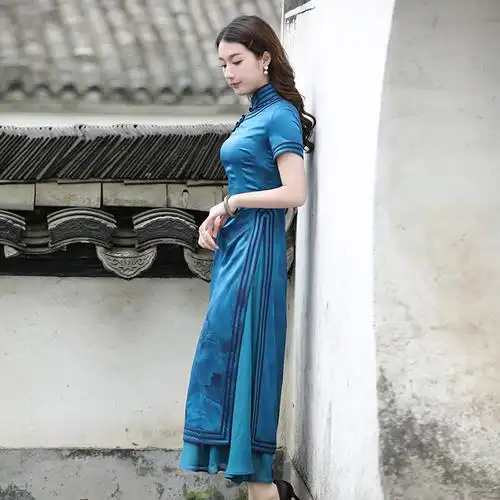 越南正宗奥黛旗袍2022年新款年轻款日常复古长旗袍女夏改良连衣裙