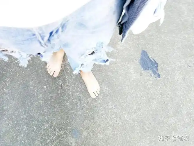 坚持长期赤脚脚会不臭了吗