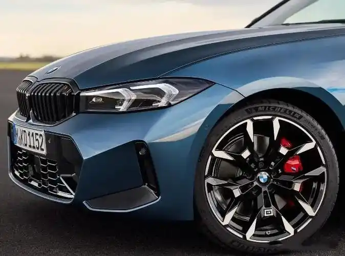 新款宝马3系亮相 配置升级豪华内饰