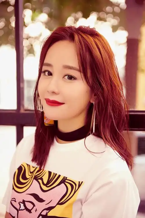 艺人海陆杂志拍摄