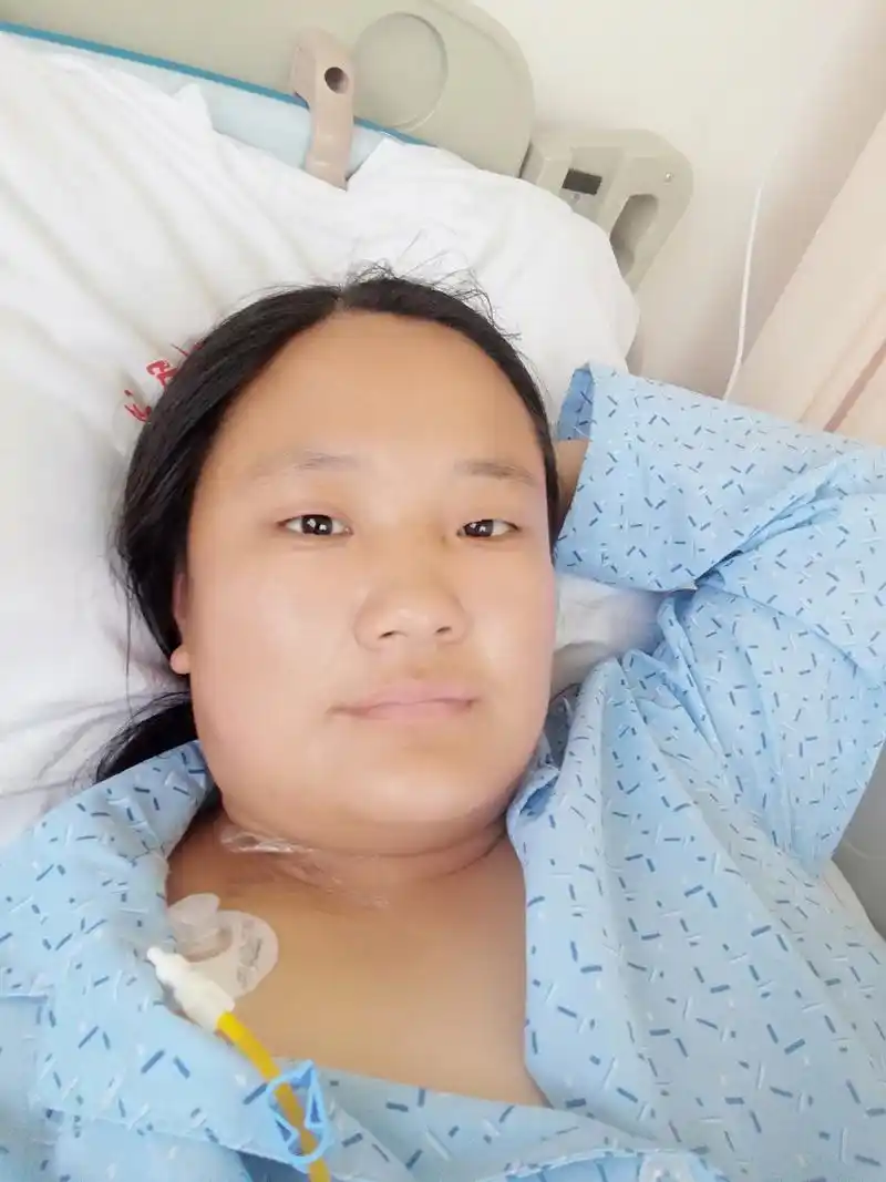 乳腺癌第一次化疗,终于见了传说中的红药水.小梅,加油!