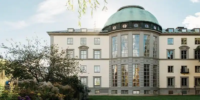 丹麦 · 奥胡斯大学商学院