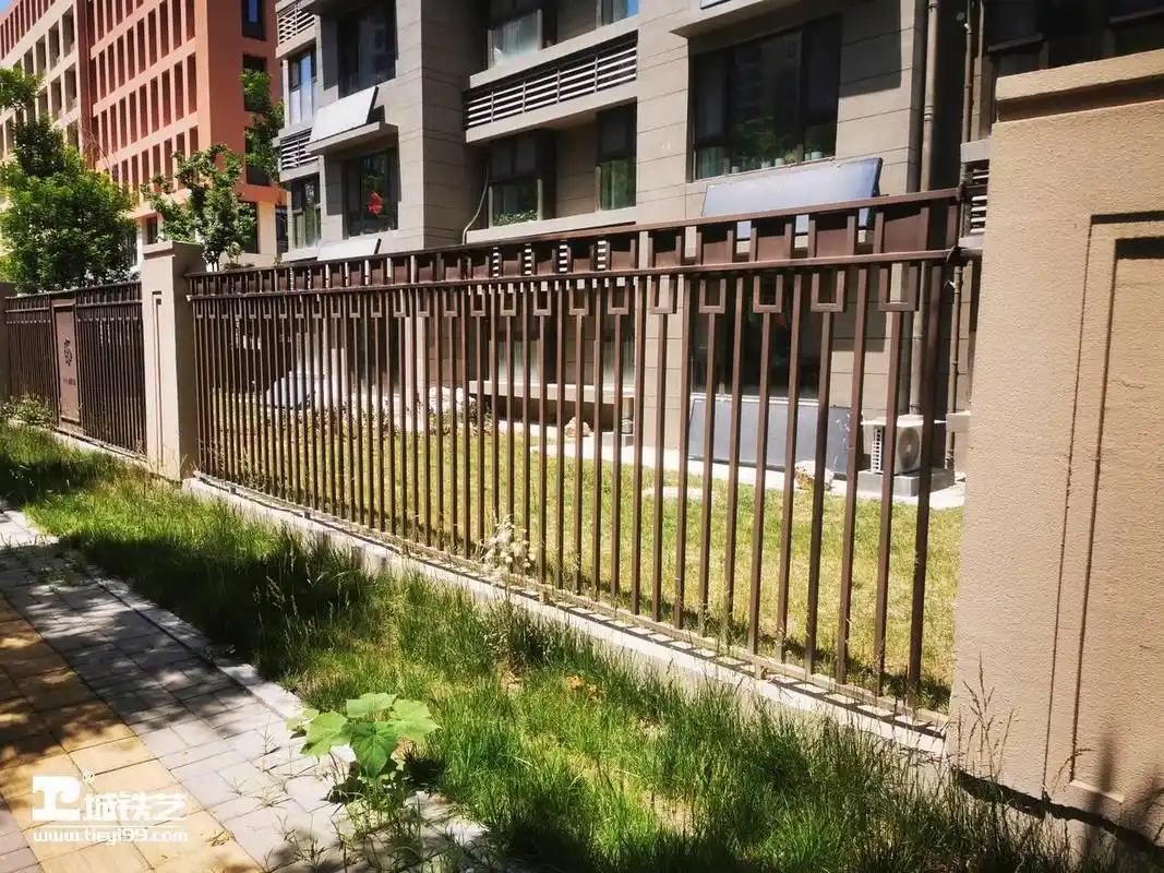 中式风格的铁艺围墙护栏古钱币造型寓意富贵tw2257-实景拍摄