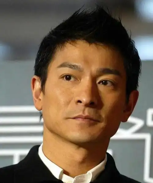 刘德华 24 年前的亲笔字画遭盗窃,短短5 个字就价值百万!