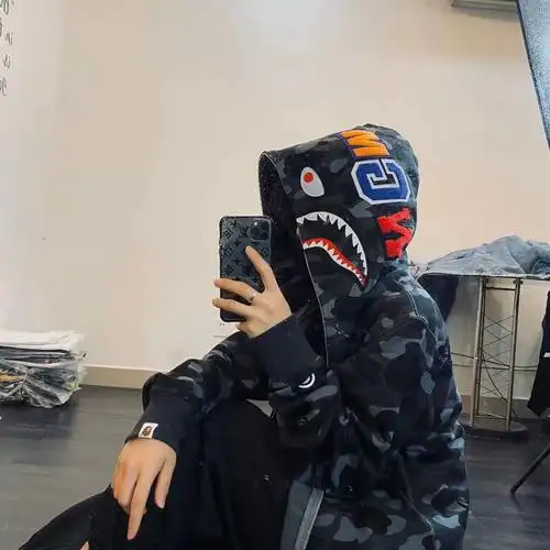 日系潮牌bape迷彩鲨鱼头卫衣男女加绒宽松连帽开衫双帽外套正确版