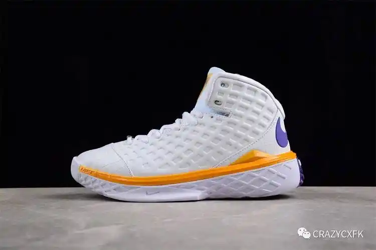 耐克nike zoom kobe iii 3 sl protro mvp 科比三代中帮篮球鞋_灵活性