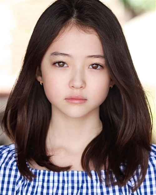 原创最美童星「小宋慧乔」长大了!美貌再进化混血脸蛋惊艳粉丝