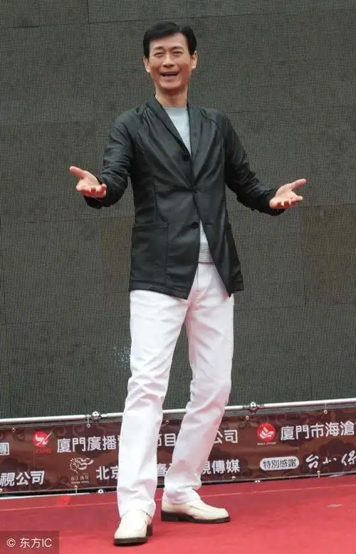 郑少秋和赵雅芝合照(71岁郑少秋4个女儿3个妈)(2)