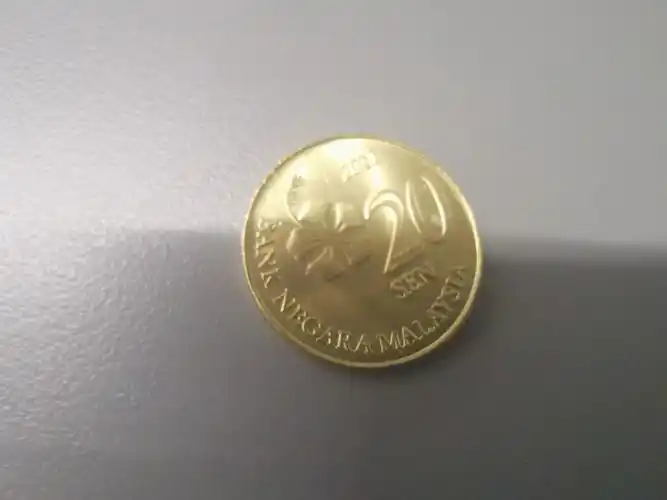 科普一下马来西亚日常通用硬币:10sen=1角20sen=2角50sen=5角