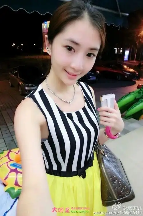 网络红人樊韵儿个人资料 樊韵儿动感图片分享(3)