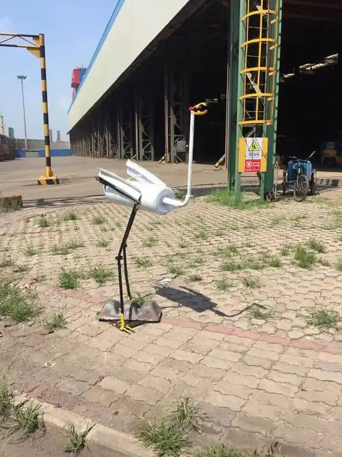 以上作品全都出自咱们职工的巧手下面有请参与废钢