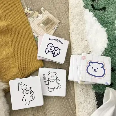 迷你可折叠小熊图案随身化妆镜韩版ins简约便携可爱卡通方形镜子