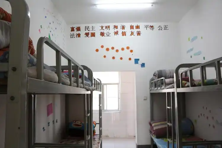 "打造温馨宿舍,助力学生发展"—惠济五中开展宿舍评比活动