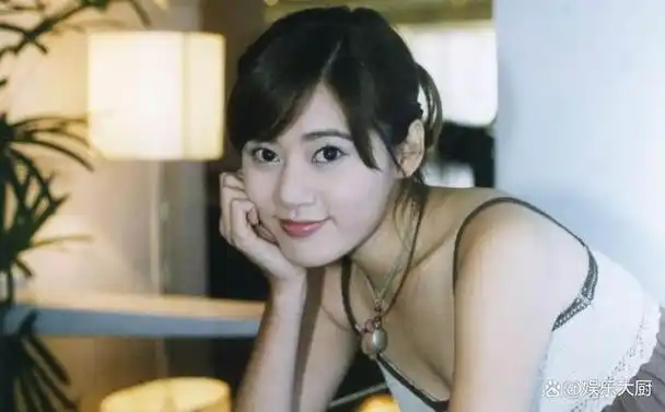 秋瓷炫半夜忆遭欺负辛酸 不忍了骂「气死我」惹全网心疼