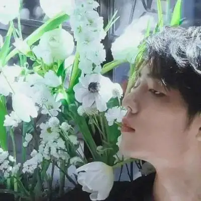 允言高冷帅气微信肖战头像我很怪不要试图对我好