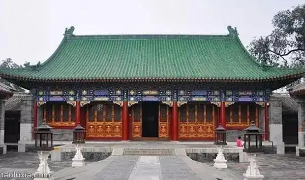 探寻历史富贵雅致的恭王府