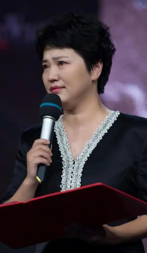 李思思当年挑战主持人(她曾吐槽李思思主持恶心会被观众淘汰)(10)