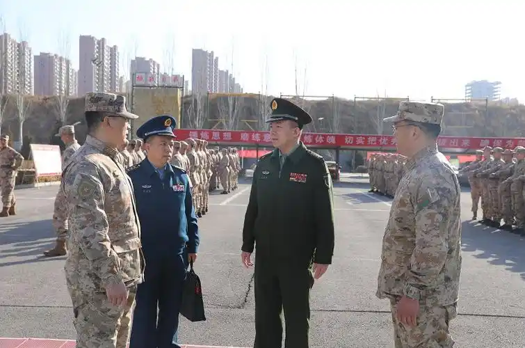 为预定新兵思想"穿军装" | 山西各地这样做→_教育_生活_部队