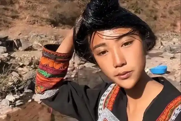 网红凉山孟阳塌房!伪造身世卖惨,官方实锤造假,涉案账号达1500