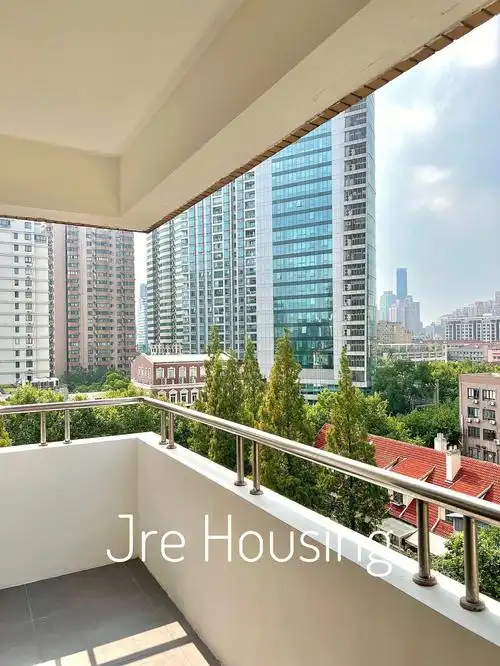 公寓】-99位于长宁区-新华路0869♀15毗邻上生新所,华山绿地