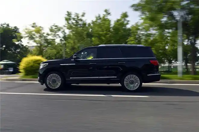 今天你"领航员"了吗?|林肯|内饰|凯迪拉克|轿车_网易订阅