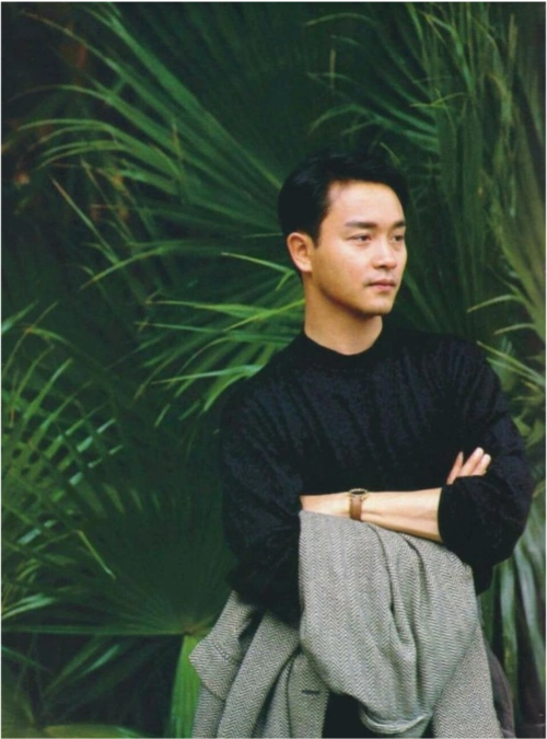 为什么人人都爱张国荣?生前13张罕见老照片,看完你就懂了