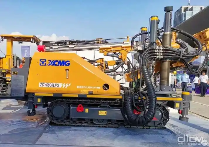 zdy6800lps煤矿用履带式全液压坑道钻机