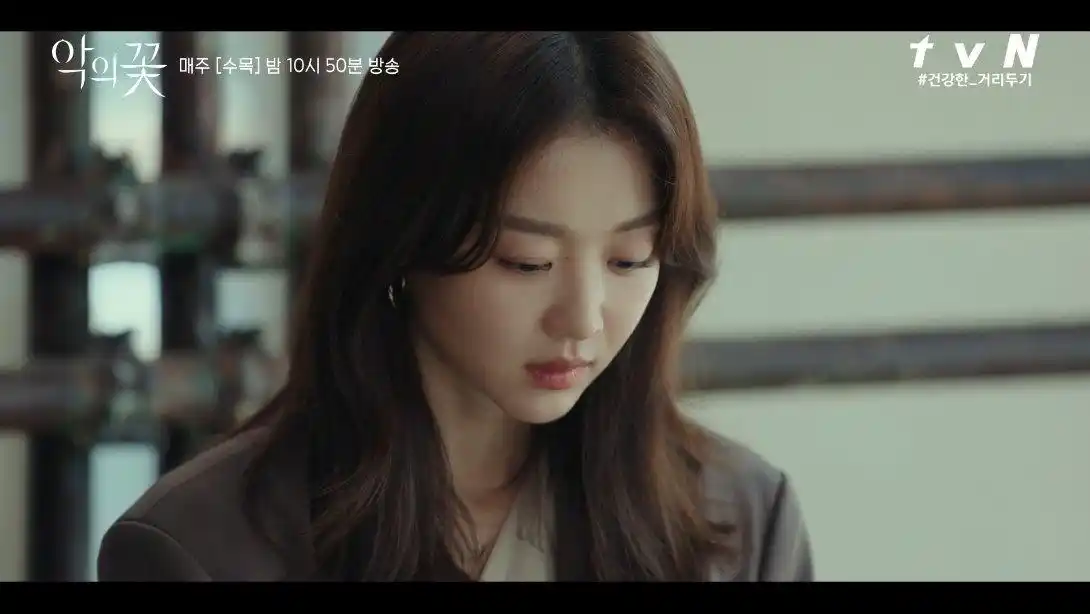 某个女人的告白 张熙珍画报