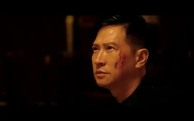 不要再刷贪玩蓝月了,让我们看一下张家辉和古天乐两位影帝的表演