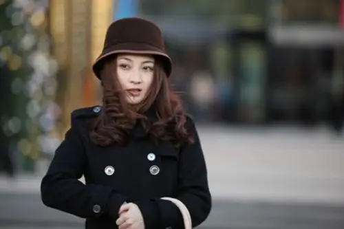 《裸婚时代》刘易阳和童佳倩离婚:你认为婚姻里,女人最好的姿态是什么