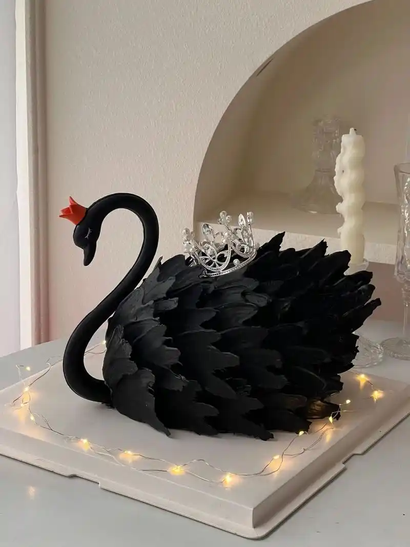 送给最珍贵的她 高贵黑天鹅蛋糕