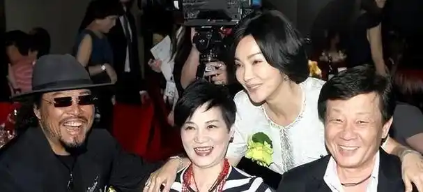 还有一天休息时间|赌王|演员|寇世勋|邓永祥|张国立|邓兆尊_网易订阅