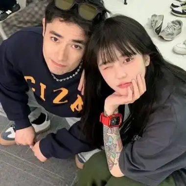 真人情头很明显真人又宠溺 甜死人情头很可爱又幸福_情侣头像_美头网