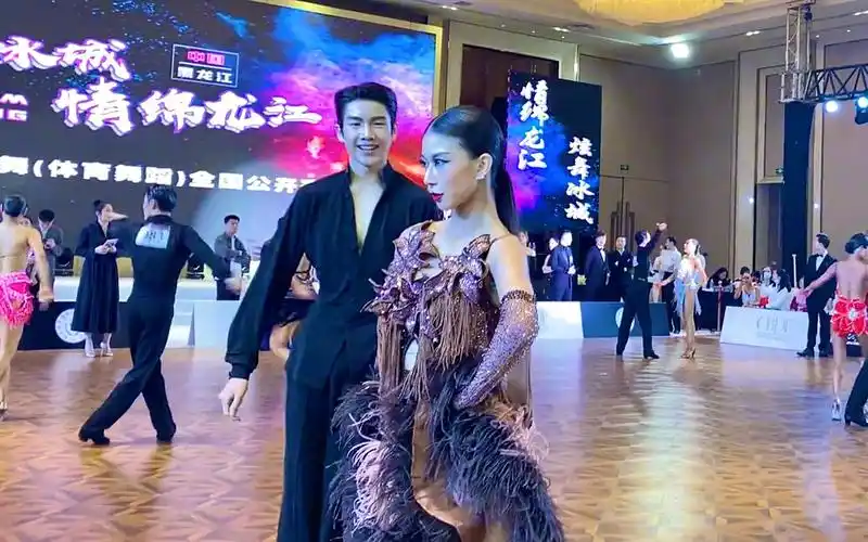 【王崇墨李茉晗】牛仔(横屏完整版)