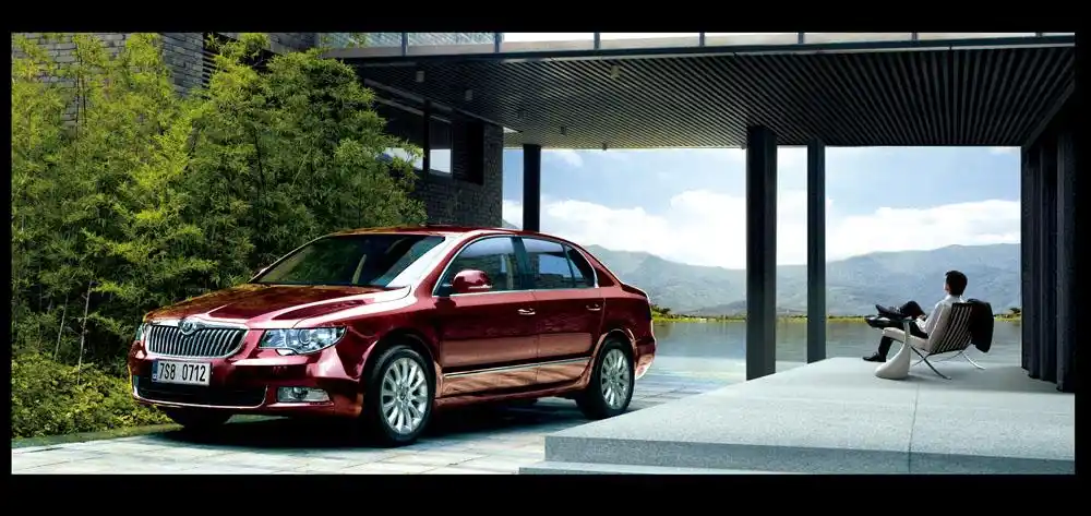 斯柯达豪华轿车宣传广告psd素材