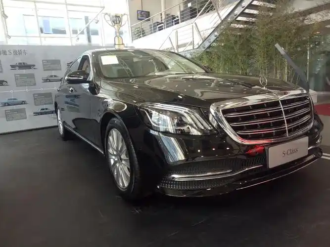 奔驰s320l报价 s级经典大气如行云水般