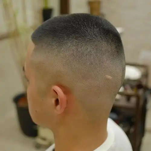 最帅气的4种男士发型,清爽时尚很有型,喜欢别错过|短发|碎发|寸头