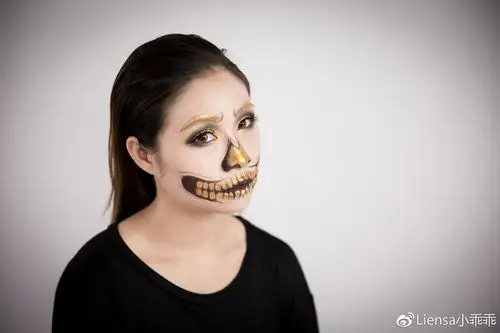 告别惊悚的万圣节唯美骷髅妆教程彩妆