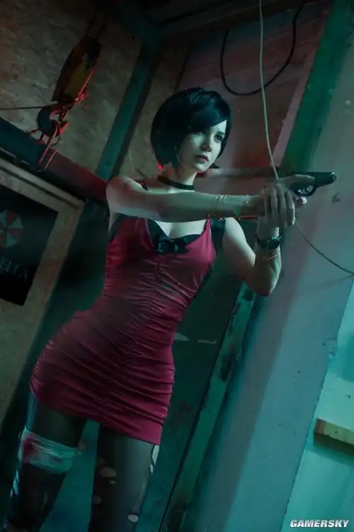 cosplay图赏:俄妹cos《原神》雷电将军 薄纱内衣过于妩媚