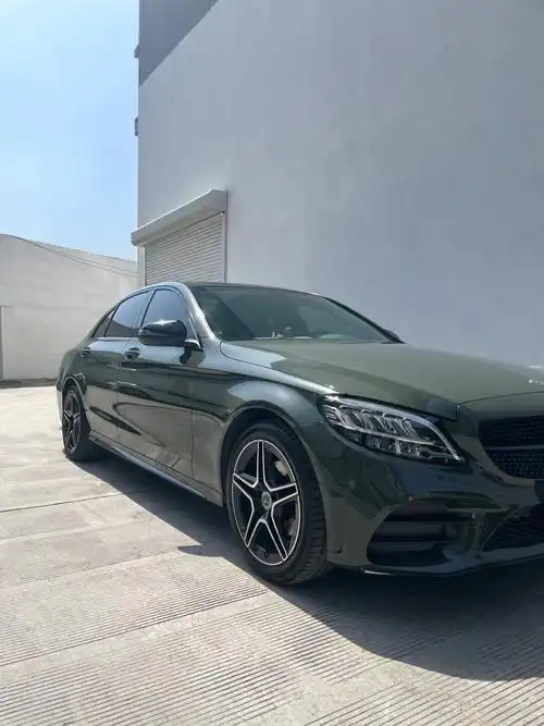 奔驰| c系 这个新颜色直接把战斗感拉满._奔驰e级 amg社区_易车社区