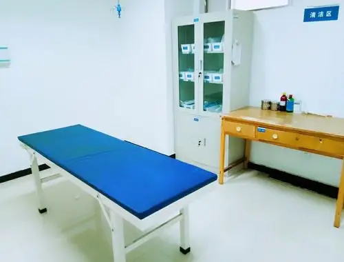 整洁有序的换药室