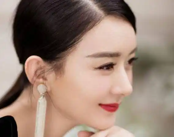 鼻子才不是越挺越好看!