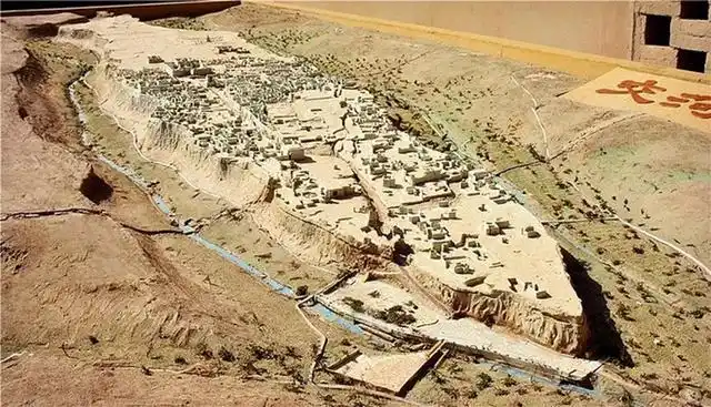 交河故城:停泊在历史长河中的巨舟