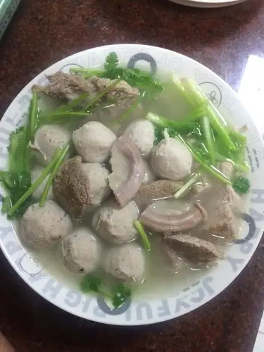 原味猪杂汤的做法