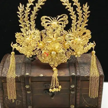 爱逛街为您找到贵妃凤冠相关的宝贝,您可以在下面的板块中挑选喜欢的