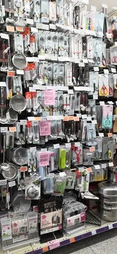 钢都店家庭用品厨房用品及餐叉陈列图片