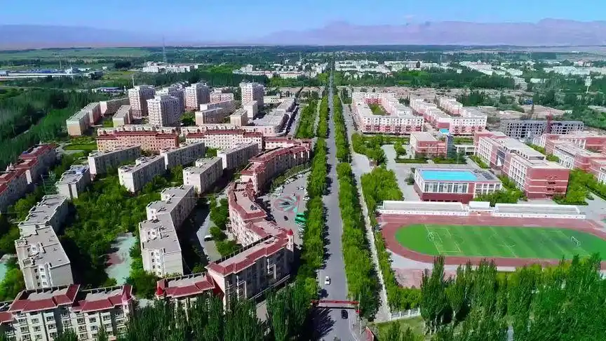 万人说新疆阿克苏 #美丽的柯坪县,风景真美  #热门话题