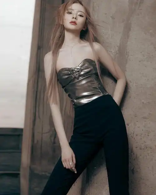 被陈卓璇辣到说不出话##陈卓璇的腰夺命弯刀