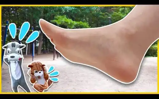 (giantess)巨大丹妮 danis giant feet pretend play for kids-音乐