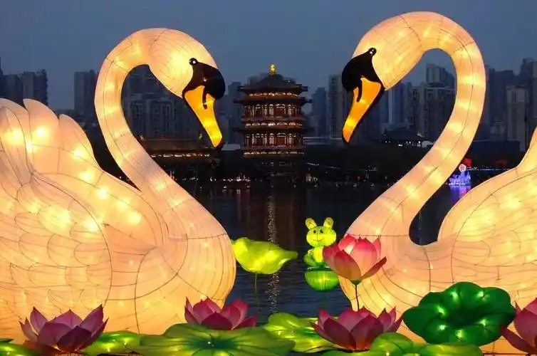 元宵佳节|今年元夜时,月与灯依旧_政务_澎湃新闻-the paper